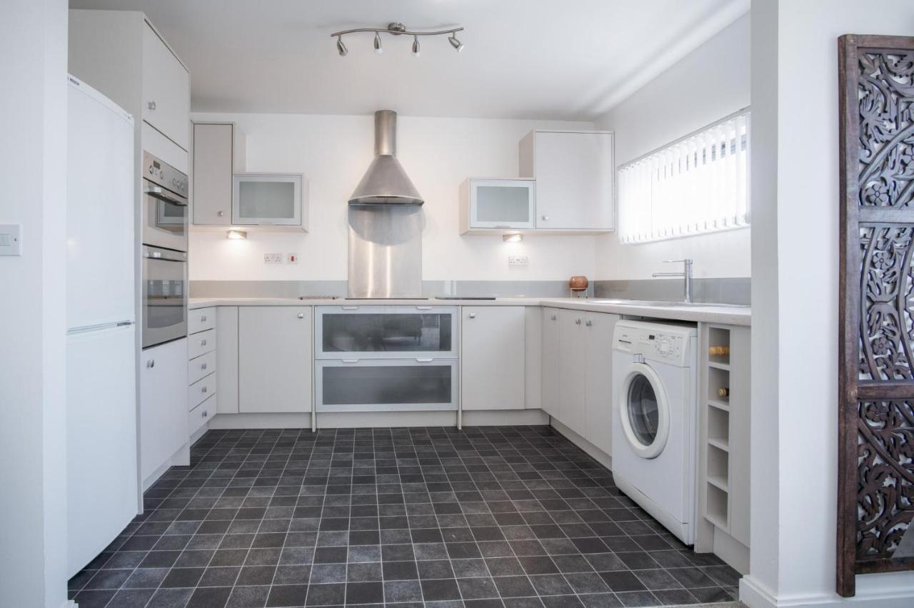Maritime Quarter - 2 Bedroom Apartment - Sa1 Beach Front Fishermans Way Swansea Kültér fotó