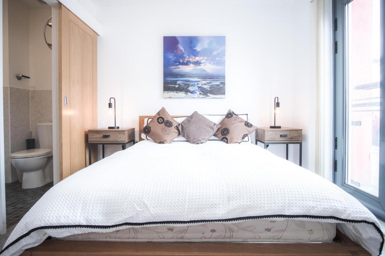 Maritime Quarter - 2 Bedroom Apartment - Sa1 Beach Front Fishermans Way Swansea Kültér fotó